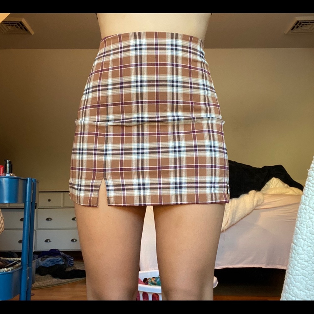 Brandy Melville skirt